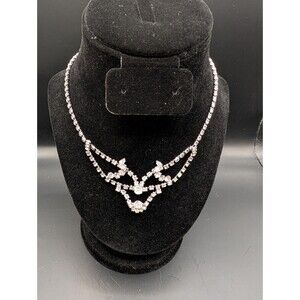 Rhinestone Necklace Silver Tone Clear Stones